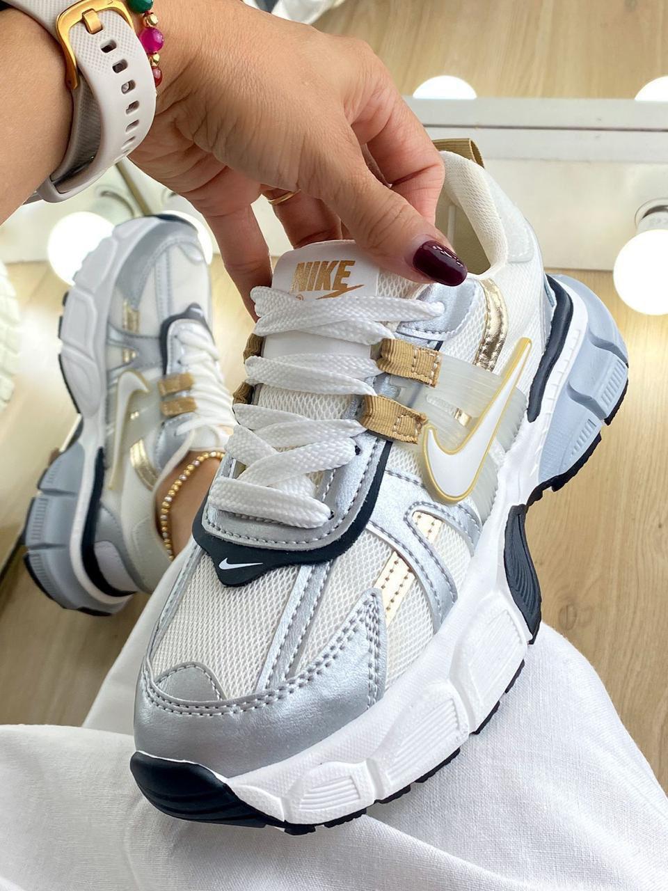 Nike Vk2 Mt Blanco Plata